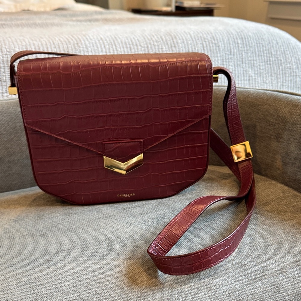 DeMellier London Croc-Embossed Crossbody Bag in Burgundy